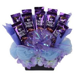 10 Silk Chocolates in Bouquet