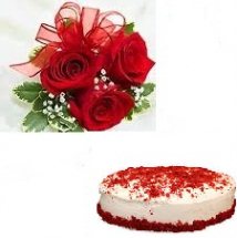 Half kg Strawberry Cake with 3 hand tied roses free