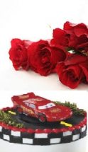 Eggless cake 1 kg Car cake with FREE roses