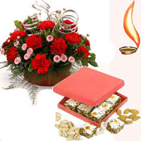 12 Flowers basket with 1 kg sweets