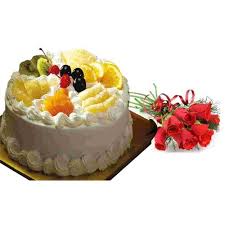 Card Half Kg Fresh fruit cake and 6 Red Roses