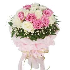24 pink white roses bouquet
