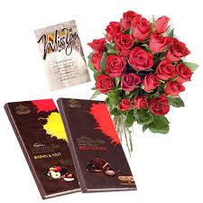 6 Red roses with 3 Bourneville chocolates
