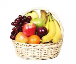 5 kg fresh fruits in a basket