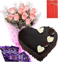 Heart cake 1 kg with 12 pink roses 6 silk chocolate bars