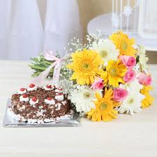 flowers with cake one pound