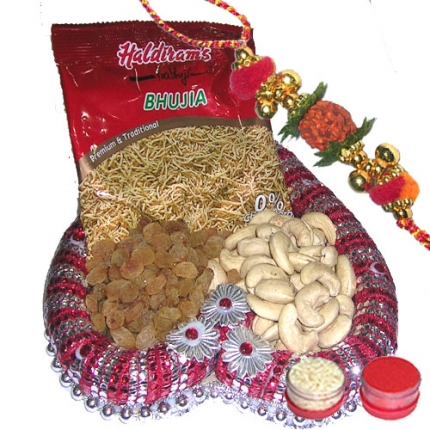 Bhujiya kaju kishmish 1/2 kg rakhi.thali roli chawal
