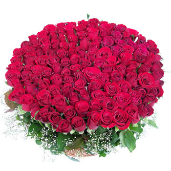 Basket of 100 red roses